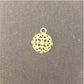 FO268 Figura Calada 10 x 12 mm Figura Baño Oro Figuras Bañadas en Oro y Plata hecho de Bronce Bañado en Oro 18K