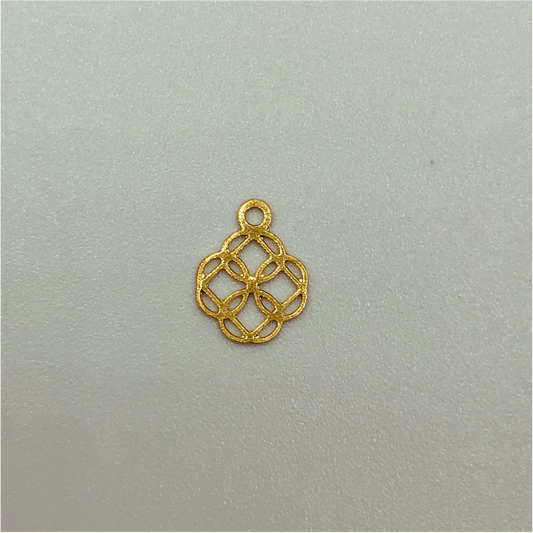 FO269 Figura Calada 7.5 mm Figura Baño Oro Figuras Bañadas en Oro y Plata hecho de Bronce Bañado en Oro 18K