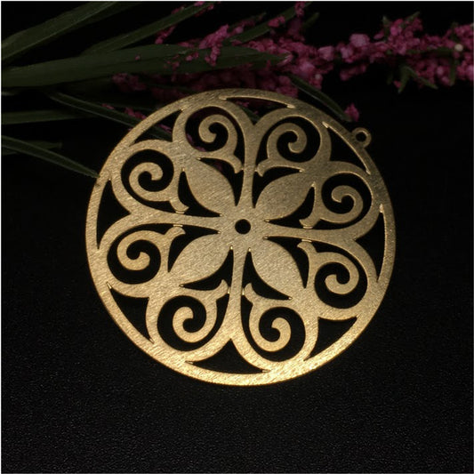 FO324 Figura Calada Mándala con argollita 40 mm Figura Baño Oro Figuras Bañadas en Oro y Plata hecho de Bronce Bañado en Oro 18K