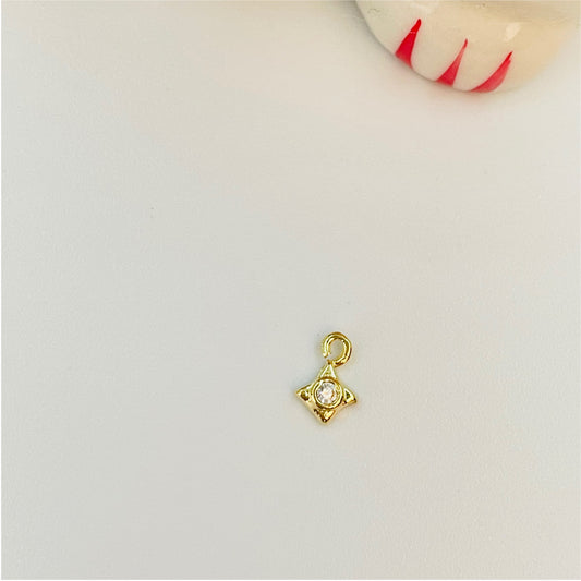 FO472 Estrella 4 Puntas Mini con Circón 4 mm más argollita Figura Baño Oro Figuras Bañadas en Oro y Plata hecho de Bronce Bañado en Oro 18K