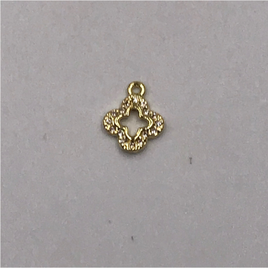 FO568 Trébol Cruz Calada Circones 10 mm Figura Baño Oro Figuras Bañadas en Oro y Plata hecho de Bronce Bañado en Oro 18K