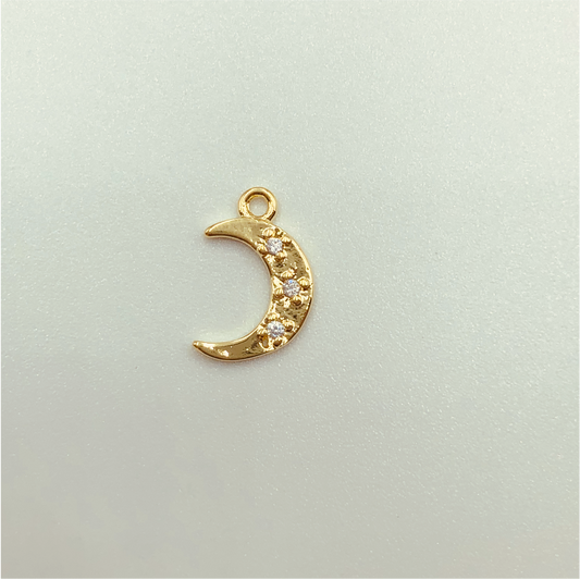 FO588 Colgante Luna 3 circones 13 x 8 mm Figura Baño Oro Figuras Bañadas en Oro y Plata hecho de Bronce Bañado en Oro 18K