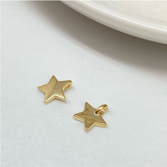 FO603 Estrellita Argolla Posterior 7 mm Figura Baño Oro Figuras Bañadas en Oro y Plata hecho de Bronce Bañado en Oro 18K