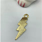 FO750 Colgante Rayo Lijado 25 x 10 mm Figura Baño Oro Figuras Bañadas en Oro y Plata hecho de Bronce Bañado en Oro 18K Joyas Bañadas en Oro