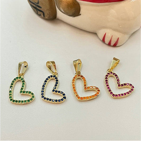 FO775 Colgante Corazón Ladeado Calado con circones de colores 16x13 mm mas Balier Figura Baño Oro Figuras Bañadas en Oro y Plata hecho de Bronce Bañado en Oro 18K