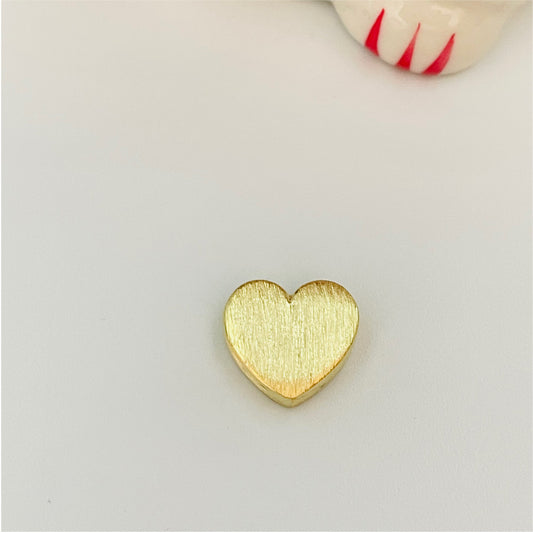FO808 Colgante corazón lijado para pasar 11 mm Figura Baño Oro Figuras Bañadas en Oro y Plata hecho de Bronce Bañado en Oro 18K
