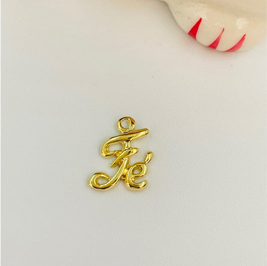 FO822 Colgante Fé 12x8 mm Figura Baño Oro Figuras Bañadas en Oro y Plata hecho de Bronce Bañado en Oro 18K
