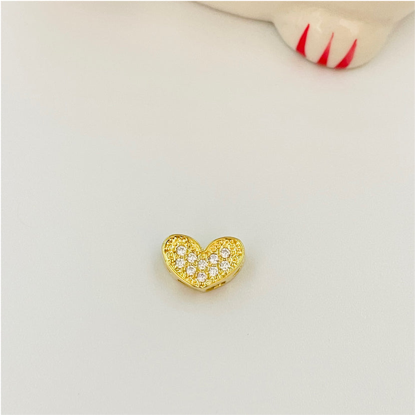 FO823 Colgante Corazón con circones para pasar 10x7 mm Figura Baño Oro Figuras Bañadas en Oro y Plata hecho de Bronce Bañado en Oro 18K