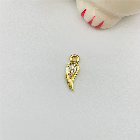 FO848 Colgante Alita Angel 8 mini circones 12x5 mm incluye argollita Figura Baño Oro Figuras Bañadas en Oro y Plata hecho de Bronce Bañado en Oro 18K Joyas Bañadas en Oro