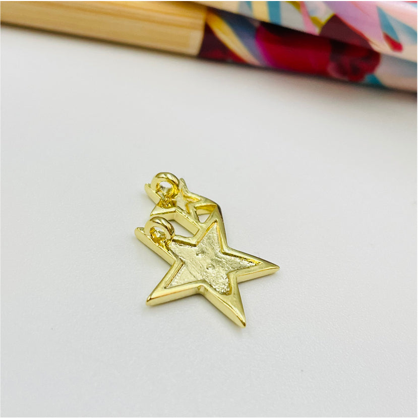 FO880 Colgante Doble Estrella Mediana y Chica 15x15 mm argollitas traseras para pasar Figura Baño Oro Figuras Bañadas en Oro y Plata hecho de Bronce Bañado en Oro 18K Joyas Bañadas en Oro