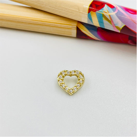 FO885 Colgante Corazón Calado con circones para pasar 8x8 mm Figura Baño Oro Figuras Bañadas en Oro y Plata hecho de Bronce Bañado en Oro 18K Joyas Bañadas en Oro