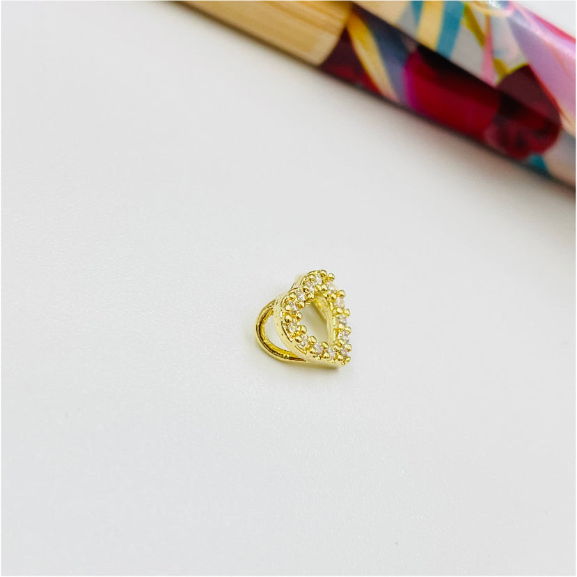 FO885 Colgante Corazón Calado con circones para pasar 8x8 mm Figura Baño Oro Figuras Bañadas en Oro y Plata hecho de Bronce Bañado en Oro 18K Joyas Bañadas en Oro