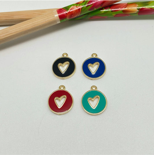 FO927 Colgante Medalla Corazón Calado con Resina de Color 13 mm más argollita Figura Baño Oro Figuras Bañadas hecho de Bronce Bañado en Oro 18K Joyas Bañadas en Oro
