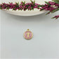 FO973 Colgante Medalla Cruz en relieve resina color 10 mm más argollita Figura Baño Oro Figuras Bañadas hecho de Bronce Bañado en Oro 18K Joyas Bañadas en Oro FO973-Rosado Irregular