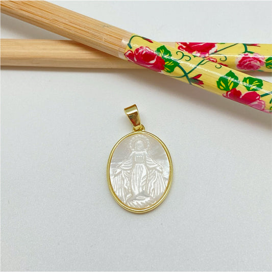 FO996 Colgante Ovalado Virgen de los Rayos o Milagrosa tallada en nácar 22 x 16 mm más valier Figura Baño Oro Figuras Bañadas hecho de Bronce Bañado en Oro 18K Joyas Bañadas en Oro