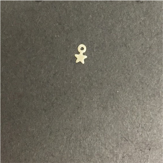 FP142 Estrella Mini 6.5 mm Figura Baño Plata Figuras Bañadas en Oro y Plata hecho de Bronce Bañado en Plata 50 ml