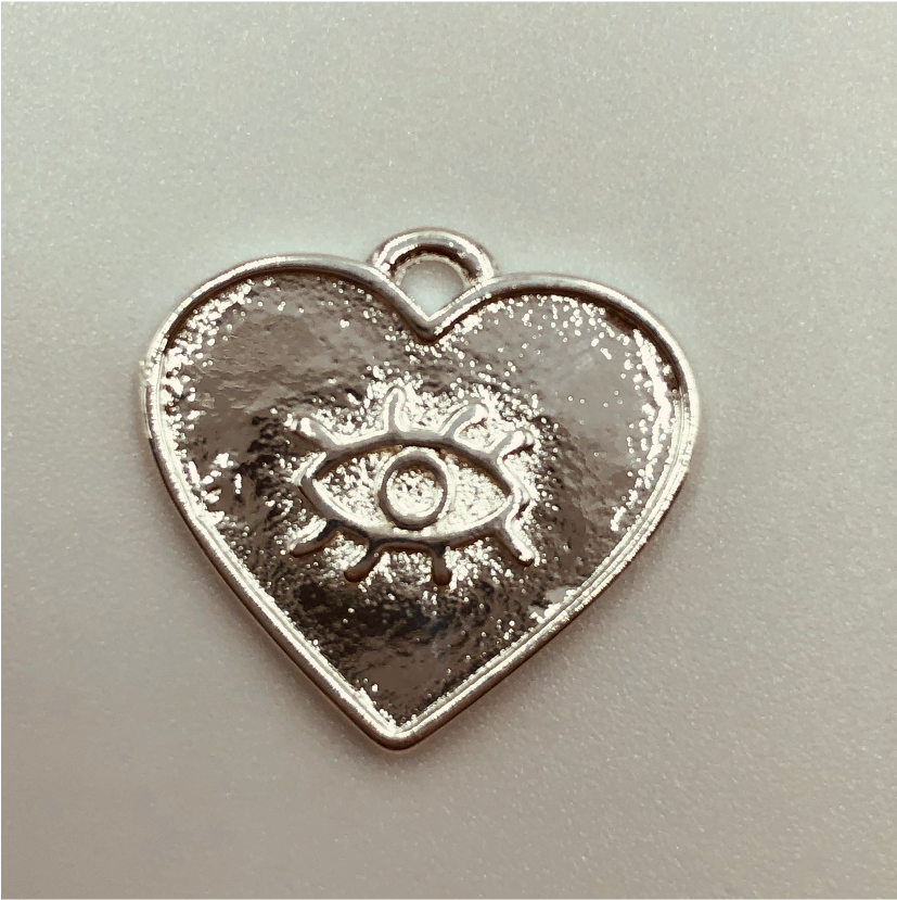 FP461 Corazón Ojo Turco Figura Bano Plata Figuras Banadas en Oro y Plata hecho de Bronce Banado en Plata 50 ml