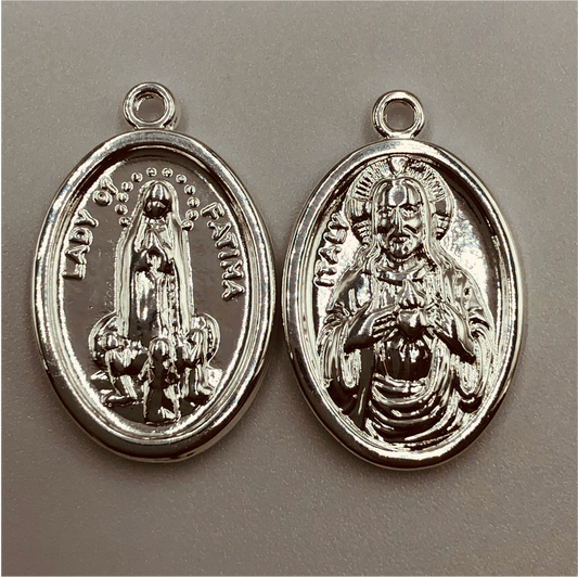 FP572 Escapulario Ovalado 22 x 15 mm Figura Baño Plata Figuras Bañadas en Oro y Plata hecho de Bronce Bañado en Plata 50 ml