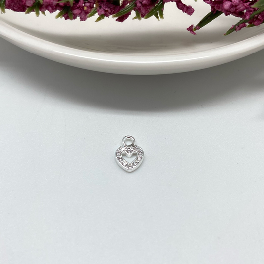 FP692 Colgante Mini Corazon Calado Con Circones 8 x 6 mm Figura Baño Plata Figuras Bañadas en Oro y Plata hecho de Bronce Bañado en Plata 50 ml