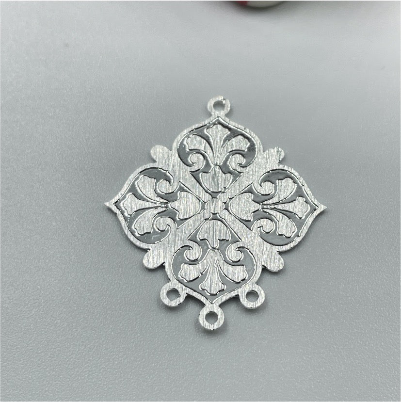 FP763 Mandala Estampada Flor 25 mm  Figura Baño Plata Bases de Aros Bañadas en oros y Plata hecho de Bronce Bañado en Plata 50 ml Joyas Bañadas en Plata