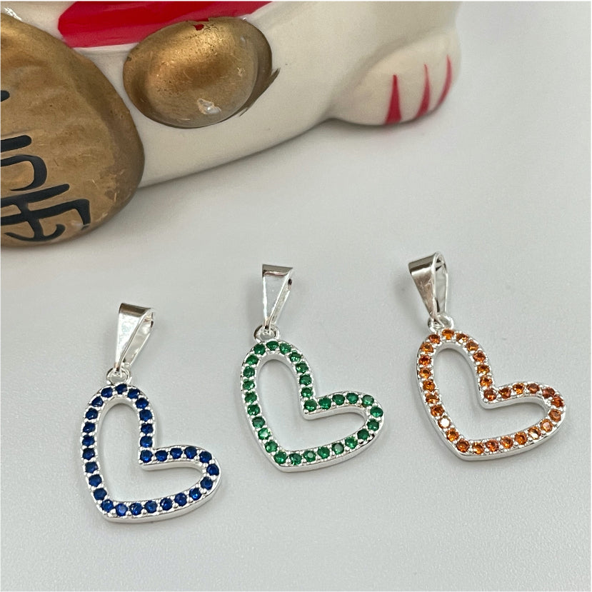 FP775 Colgante Corazón Ladeado Calado con circones de colores 16x13 mm mas Balier Figura Baño Plata Figuras Bañadas en Oro y Plata hecho de Bronce Bañado en Plata 50 ml