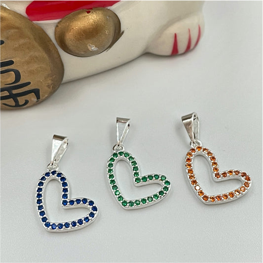 FP775 Colgante Corazón Ladeado Calado con circones de colores 16x13 mm mas Balier Figura Baño Plata Figuras Bañadas en Oro y Plata hecho de Bronce Bañado en Plata 50 ml