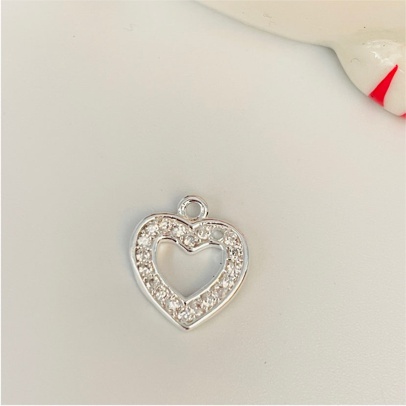 FP813 Colgante Corazón calado con circones 12 mm Figura Baño Plata Figuras Bañadas en Oro y Plata hecho de Bronce Bañado en Plata 50 ml