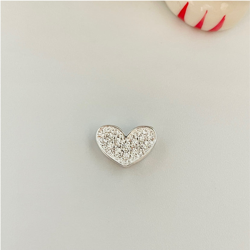 FP823 Colgante Corazón con circones para pasar 10x7 mm Figura Baño Plata Figuras Bañadas en Oro y Plata hecho de Bronce Bañado en Plata 50 ml