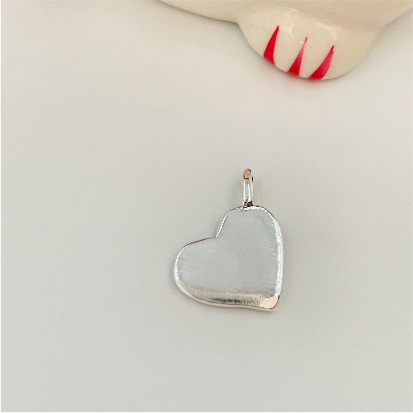 FP830 Colgante Corazón Doble Faz textura y liso 11x14 mm mas balier fijo Figura Baño Plata Figuras Bañadas en Oro y Plata hecho de Bronce Bañado en Plata 50 ml