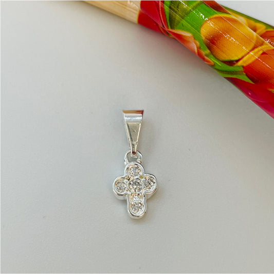 FP859 Colgante Mini Cruz con Circones 8x7 mm más Balier Figura Baño Plata Figuras Bañadas en Oro y Plata hecho de Bronce Bañado en Plata 50 ml Joyas Bañadas en Plata