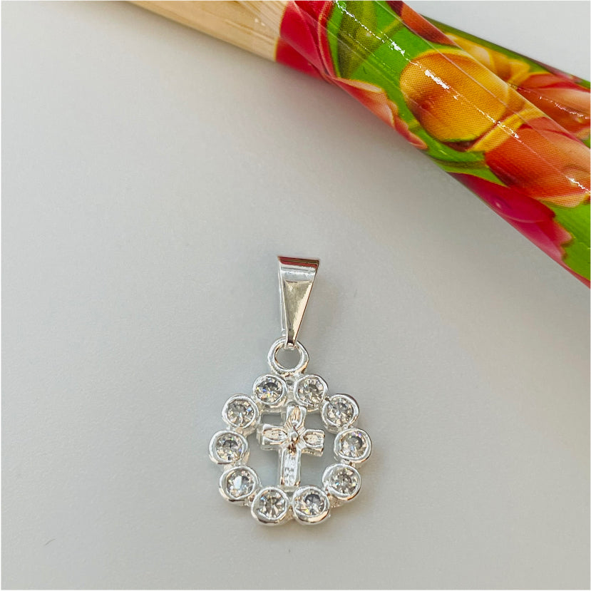 FP863 Colgante Mini Cruz en Borde de Circones 12 mm mas balier Figura Baño Plata Figuras Bañadas en Oro y Plata hecho de Bronce Bañado en Plata 50 ml Joyas Bañadas en Plata