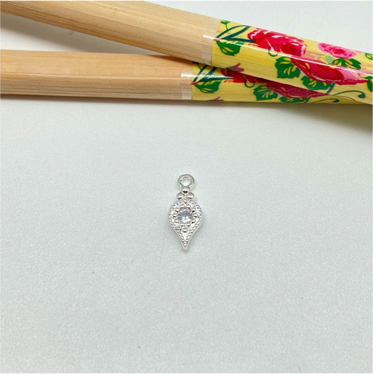 FP928 Colgante Punto de luz Gota invertida 10x6 mm mas argollita Figura Baño Plata Figuras Bañadas hecho de Bronce Bañado en Plata 50 ml Joyas Bañadas en Plata
