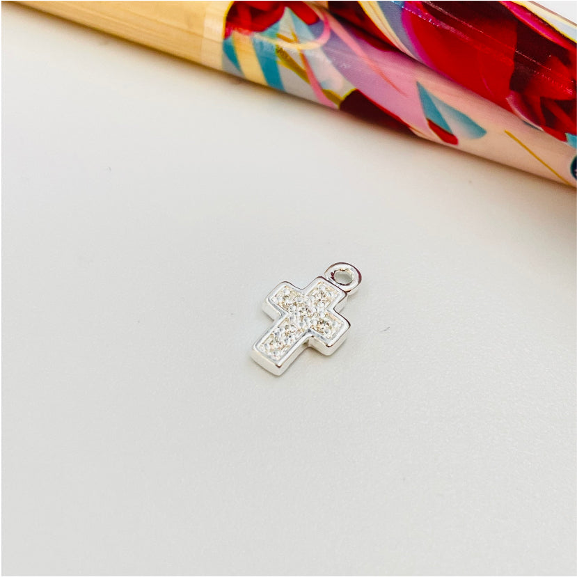 FP948 Colgante Mini Cruz con Circones 10x7 mm más argollita Figura Baño Plata Figuras Bañadas hecho de Bronce Bañado en Plata 50 ml Joyas Bañadas en Plata