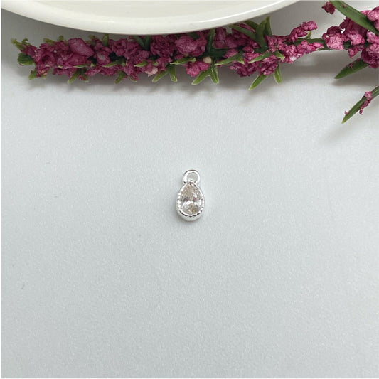 FP974 Colgante Punto de Luz Gota Borde Acanalado 5x3 mm mas argollita Figura Baño Plata Figuras Bañadas hecho de Bronce Bañado en Plata 50 ml Joyas Bañadas en Plata