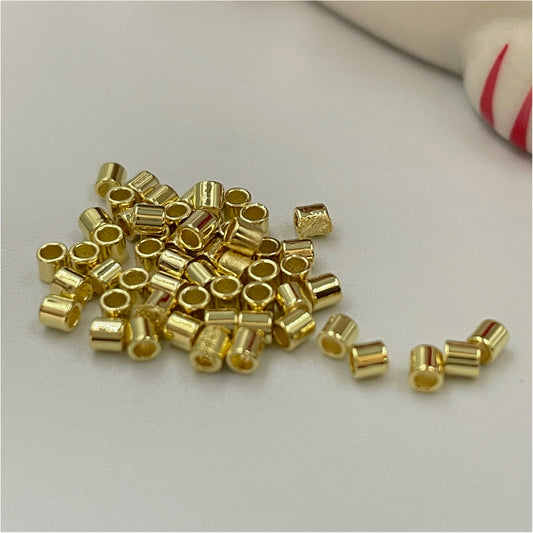 MO16 Tubo Liso 2x2 mm Accesorio Baño Oro Accesorios Bañados en Oro y Plata hecho de Bronce Bañado en Oro 18K