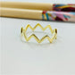 WO02 Zig Zag Anillo Baño Oro Anillos Bañados en Oro y Plata hecho de Bronce Bañado en Oro 18K Joyas Bañadas en Oro
