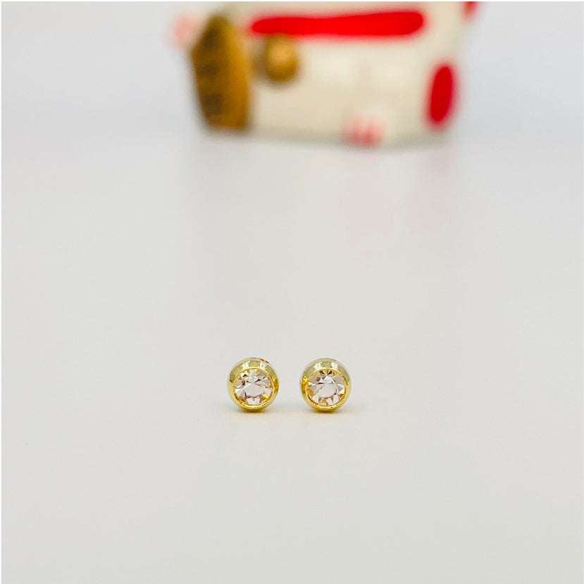 XO05 Aro Punto de Luz 4 mm Aro Baño Oro Aros Bañados en Oro y Plata hecho de Bronce Bañado en Oro 18K