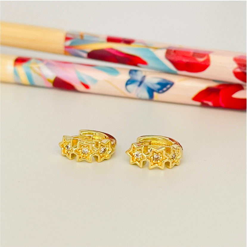 XO122 Aro Argolla Presión 3 Estrellas Circón 10mm Aro Baño Oro Aros Bañados en Oro y Plata hecho de Bronce Bañado en Oro 18K Joyas Bañadas en Oro