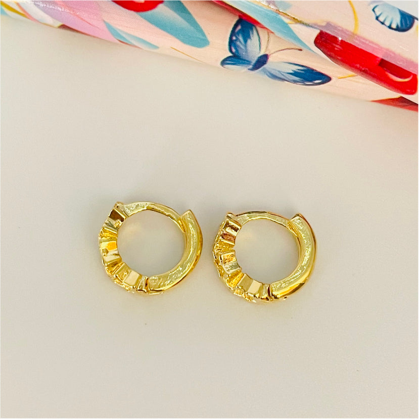 XO122 Aro Argolla Presión 3 Estrellas Circón 10mm Aro Baño Oro Aros Bañados en Oro y Plata hecho de Bronce Bañado en Oro 18K Joyas Bañadas en Oro