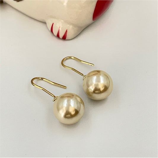 XO157 Aro Perla 12 mm con gancho Aro Baño Oro Aros Bañados en Oro y Plata hecho de Bronce Bañado en Oro 18K