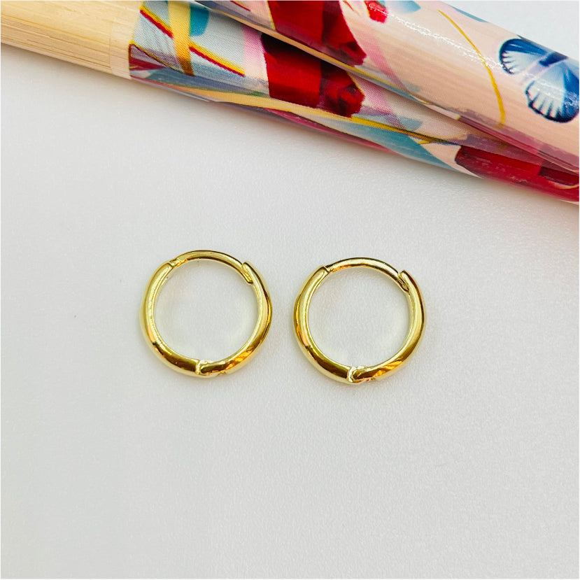 XO177 Argolla Presión 11 mm Aro Baño Oro Aros Bañados en Oro y Plata hecho de Bronce Bañado en Oro 18K Joyas Bañadas en Oro