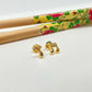 XO233 Aro Mini Notas Musicales 5 mm Aro Baño Oro Aros Bañados hecho de Bronce Bañado en Oro 18K Joyas Bañadas en Oro
