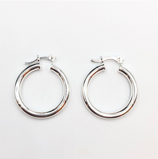 XP126 Aro Argolla Tubo con Gancho Mediana 23x3mm Aro Baño Plata Aros Bañados hecho de Bronce Bañado en Plata 50 ml Joyas Bañadas en Plata