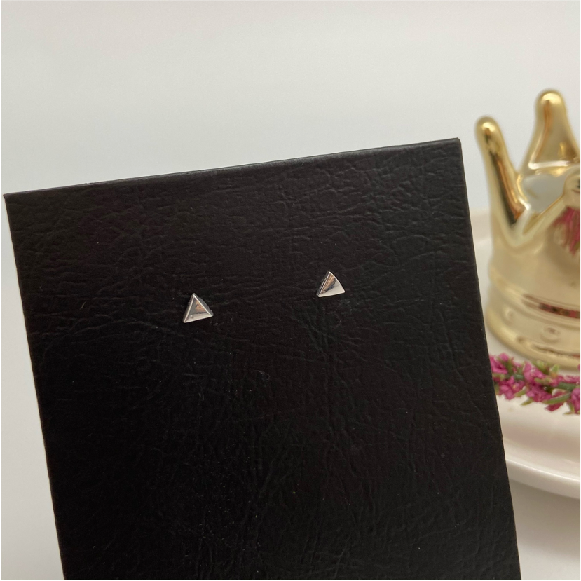 XP137 Aro Mini Triangulo 4 mm Aro Baño Plata Aros Bañados en Oro y Plata hecho de Bronce Bañado en Plata 50 ml Joyas Bañadas en Plata