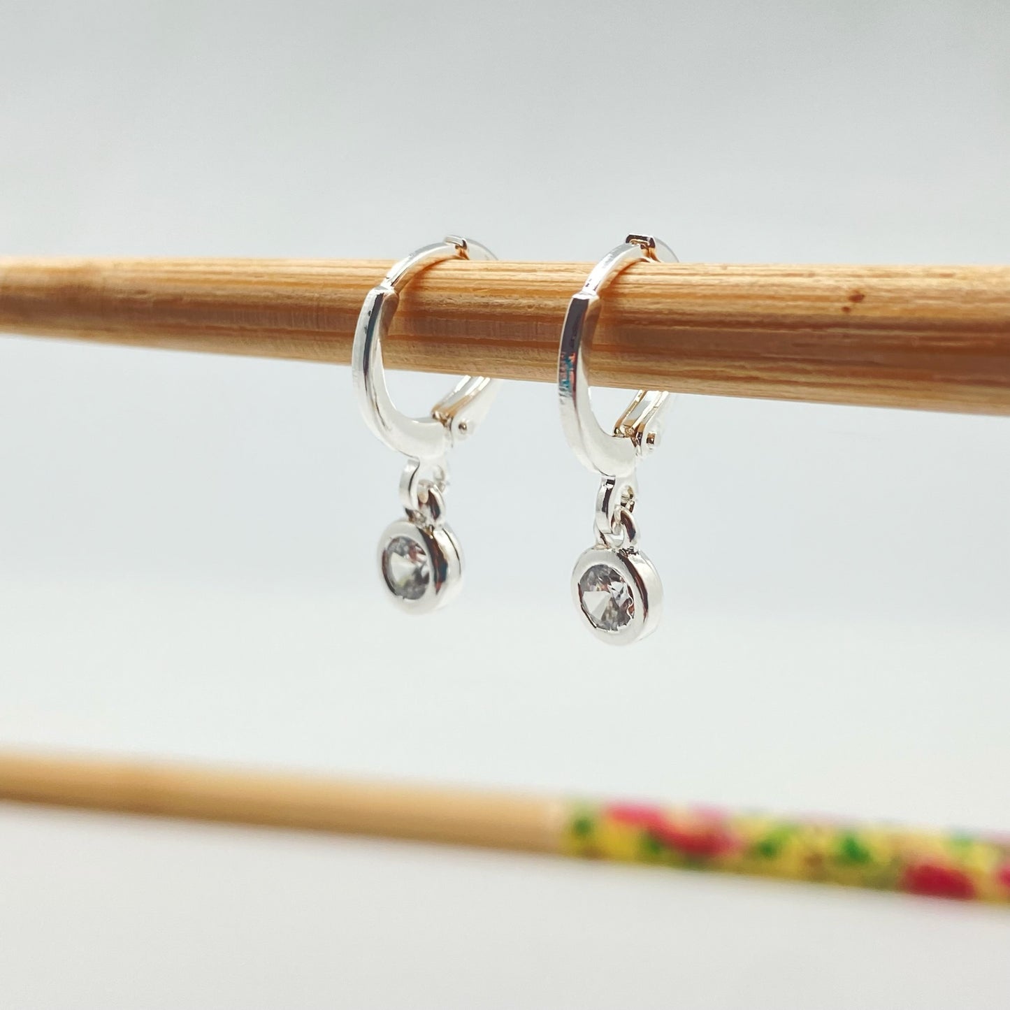 XP237 Aro Argollita con Punto de Luz Argolla 12 mm Colgante 4 mm Aro Baño Plata Aros Bañados hecho de Bronce Bañado en Plata 50 ml Joyas Bañadas en Plata
