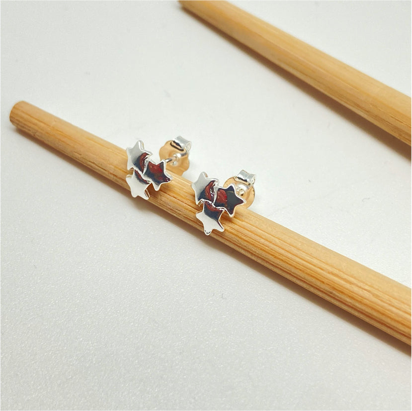 XP239 Aro 3 Estrellitas 9x9 mm Aro Baño Plata Aros Bañados hecho de Bronce Bañado en Plata 50 ml Joyas Bañadas en Plata