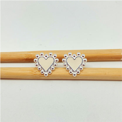 FP985 Colgante Mini Letra Diá. 11 mm Borde Rutilado Figura Baño Plata Figuras Bañadas hecho de Bronce Bañado en Plata 50 ml Joyas Bañadas en Plata XP253-Hueso