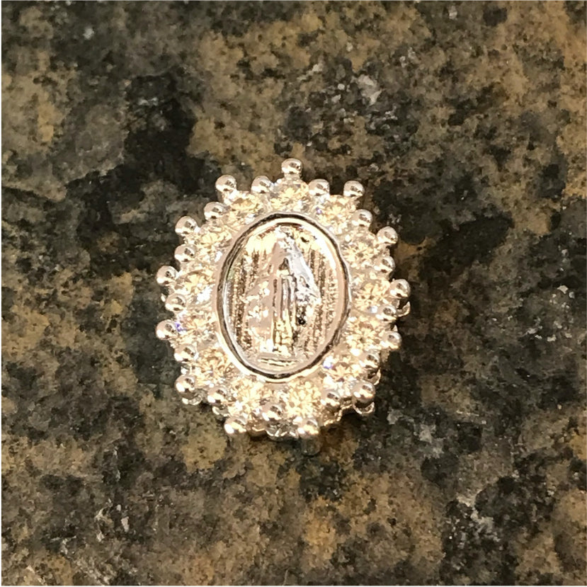 FP369 Virgen Circones 14 x 11 mm Figura Baño Plata Figuras Bañadas en Oro y Plata hecho de Bronce Bañado en Plata 50 ml