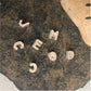 FP437 Mini Letras con circones para pasar 7 mm Figura Baño Plata Figuras Bañadas en Oro y Plata hecho de Bronce Bañado en Plata 50 ml