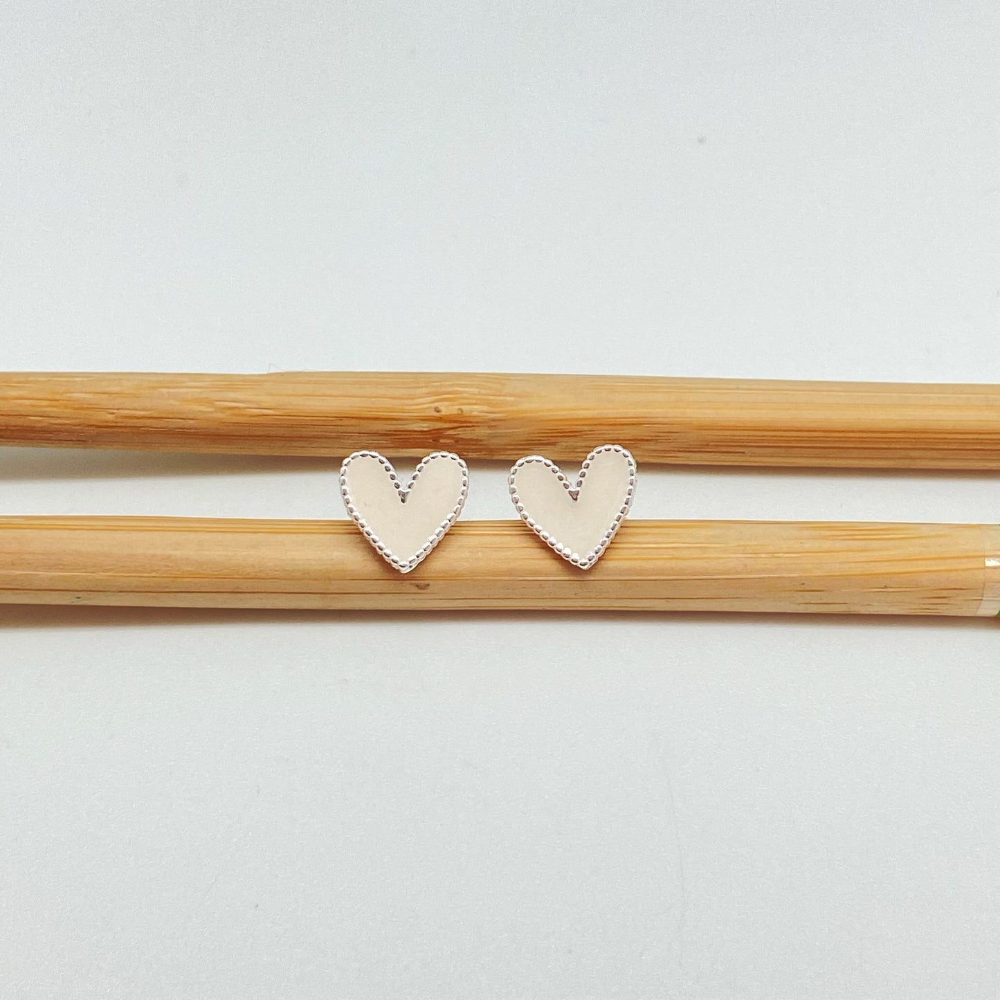 XP277 Aro Corazón con resina color 10x10 mm Aro Baño Plata